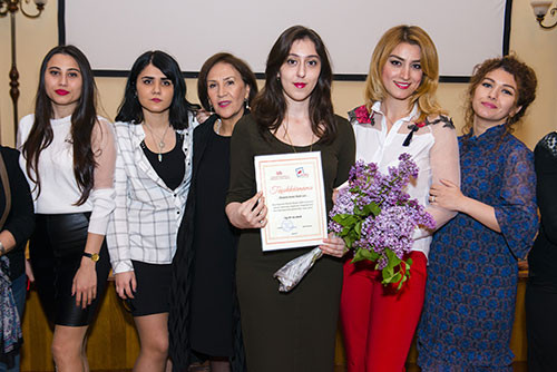 Выставка «Наследие: богатство Республики, исторические страницы страны в произведениях графики и скульптуры», накануне Всемирного форума по межкультурному диалогу и IV исламских игр солидарности