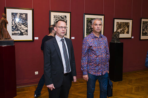 Выставка «Наследие: богатство Республики, исторические страницы страны в произведениях графики и скульптуры», накануне Всемирного форума по межкультурному диалогу и IV исламских игр солидарности