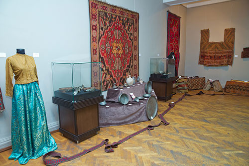 Exhibition-conference “Return Us to Our Homeland”